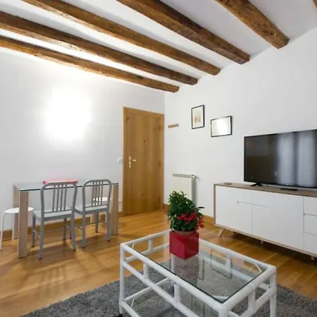 Apartmán Comodo En La Parte Vieja, Old Town