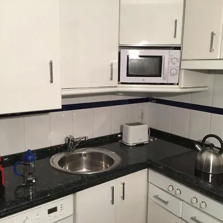 Comodo En La Parte Vieja, Old Town サン・セバスティアン