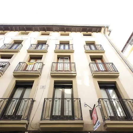 Comodo En La Parte Vieja, Old Town * San Sebastián