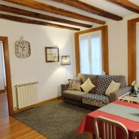 Comodo En La Parte Vieja, Old Town Apartmán